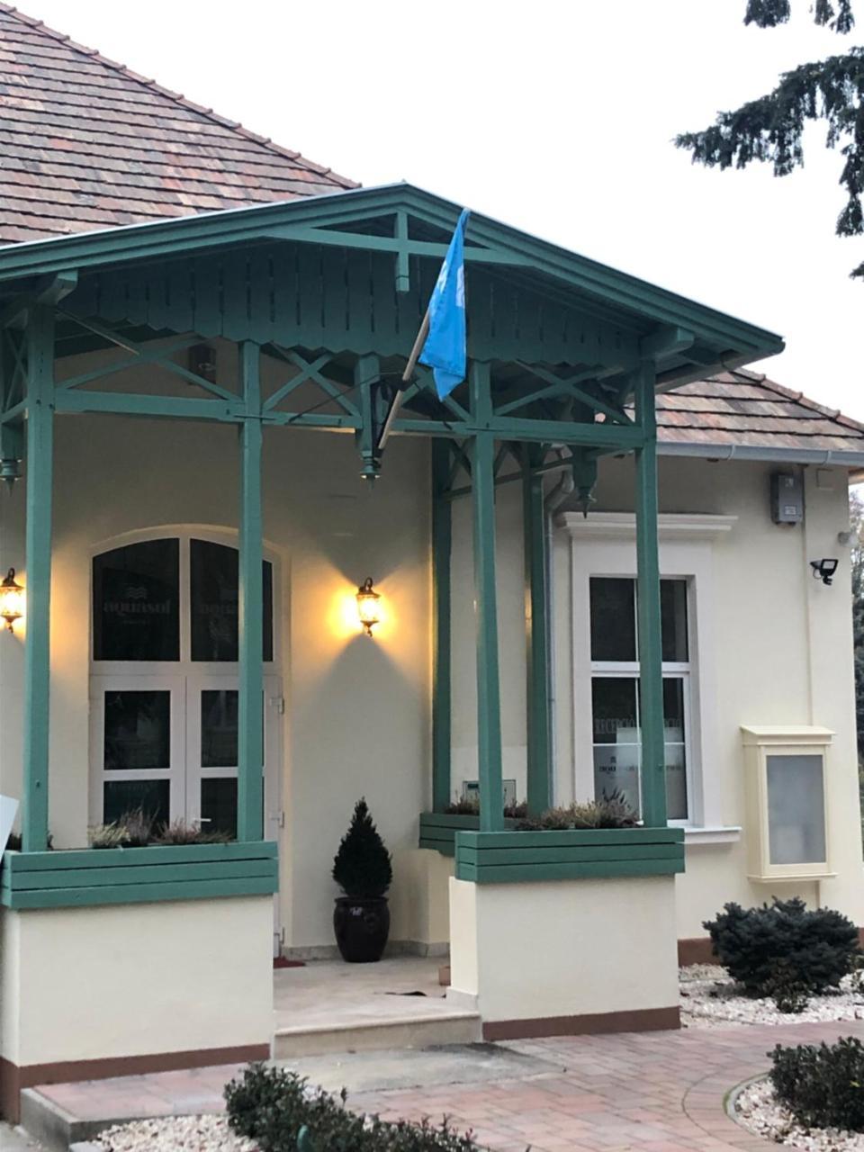 Aquasol Resort Mosonmagyarovar Bagian luar foto